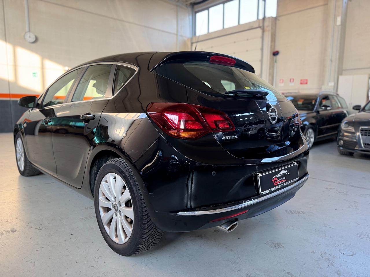 Opel Astra GPL COSMO NEOPATENTATI