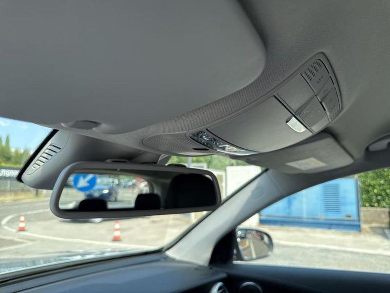 Mercedes-Benz GLC 250D SPORT 4MATIC AUTO