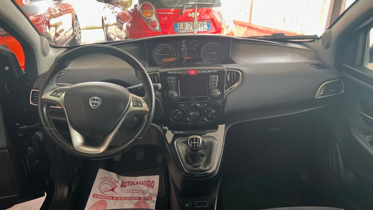 Lancia Ypsilon 1.3 MJT 16V 95 CV 5 porte S&S Platinum