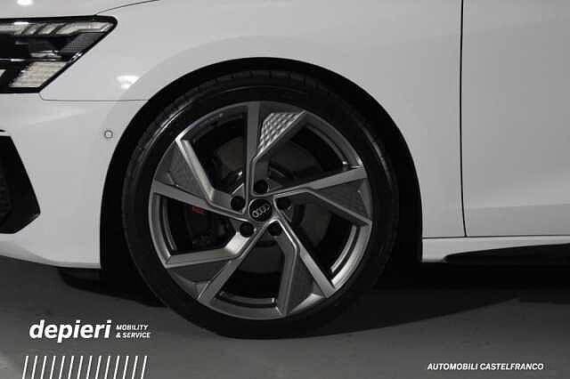 Audi S3 Sportback TFSI quattro S tronic sport attitude