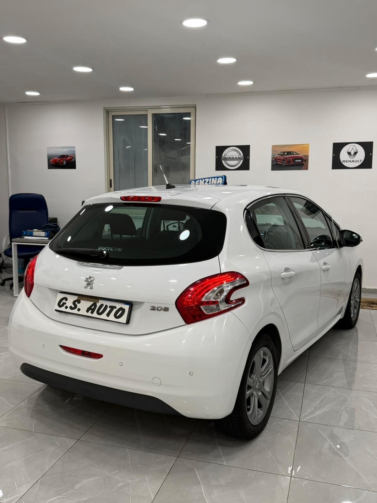 Peugeot 208 2014 Allure 1.2cc Benzina