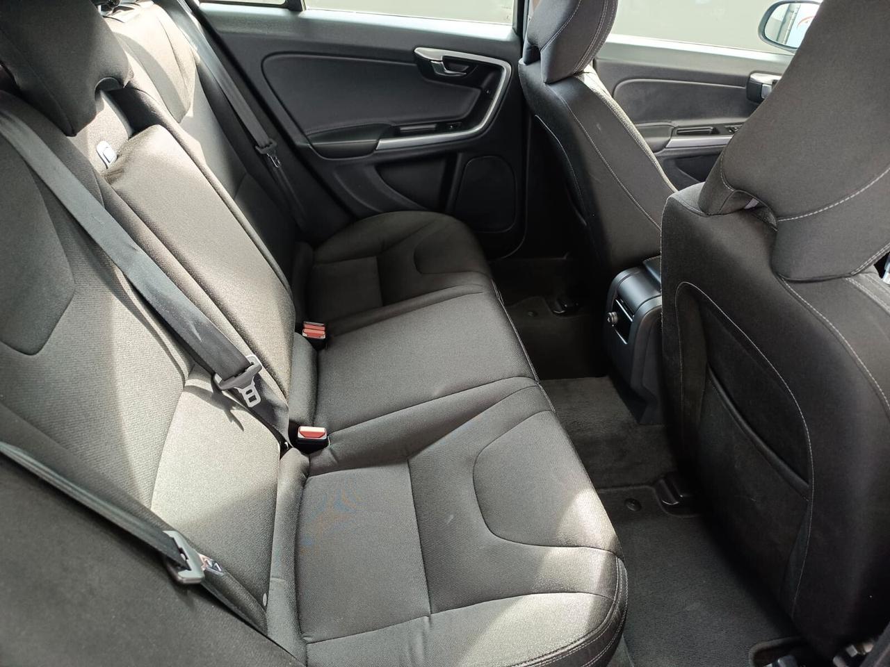 Volvo V60 D3 Momentum