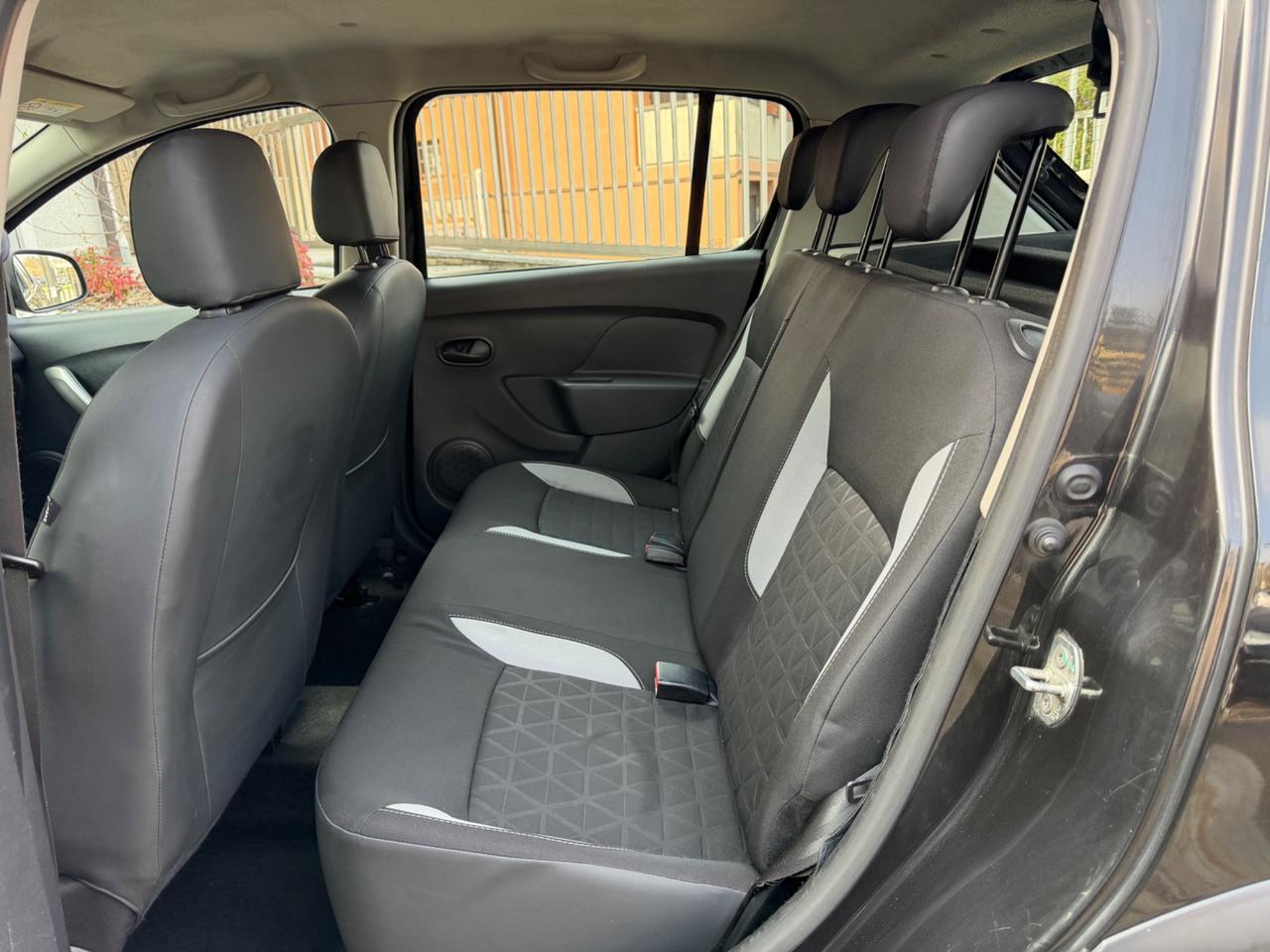 Dacia Sandero Stepway 1.5 dCi 90CV