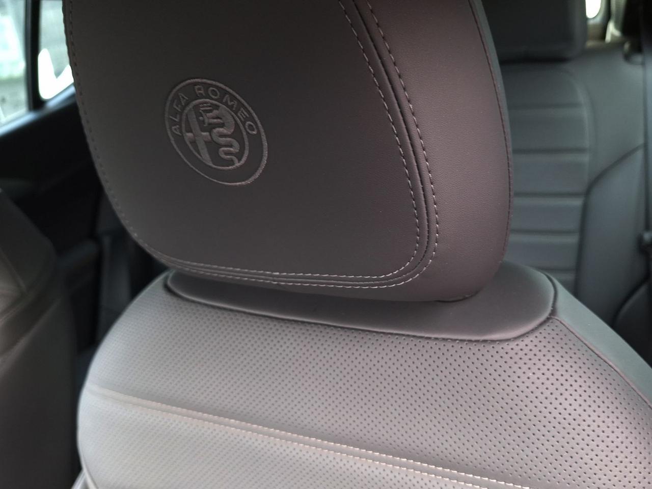 Alfa Romeo Tonale 1.5 hybrid 160cv veloce tct7