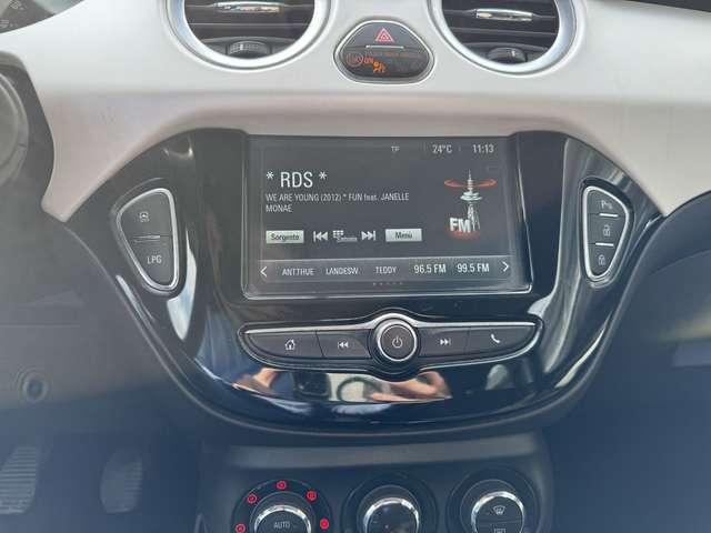 Opel Adam 1.4 Glam Gpl-tech 87cv E6