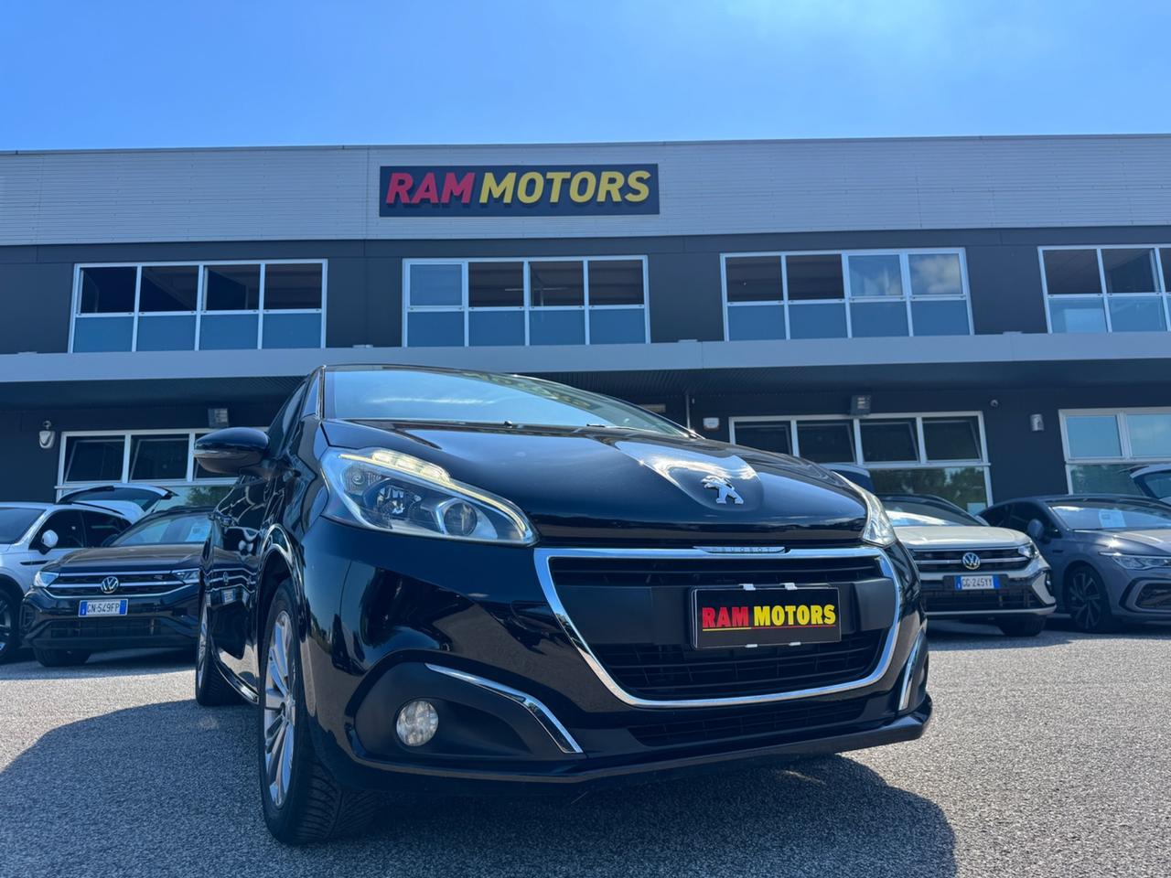 Peugeot 208 82cv 5p. GPL Allure NEOPATENTATI UNICO PROPRIETARIO