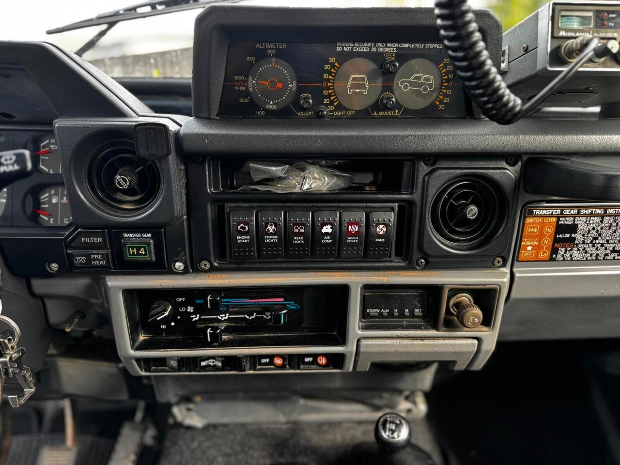 Toyota Land Cruiser II 2.4 turbodiesel SW LJ70