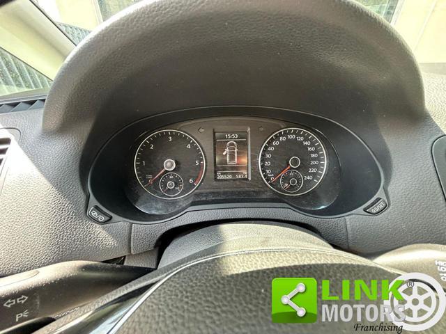 VOLKSWAGEN Sharan .