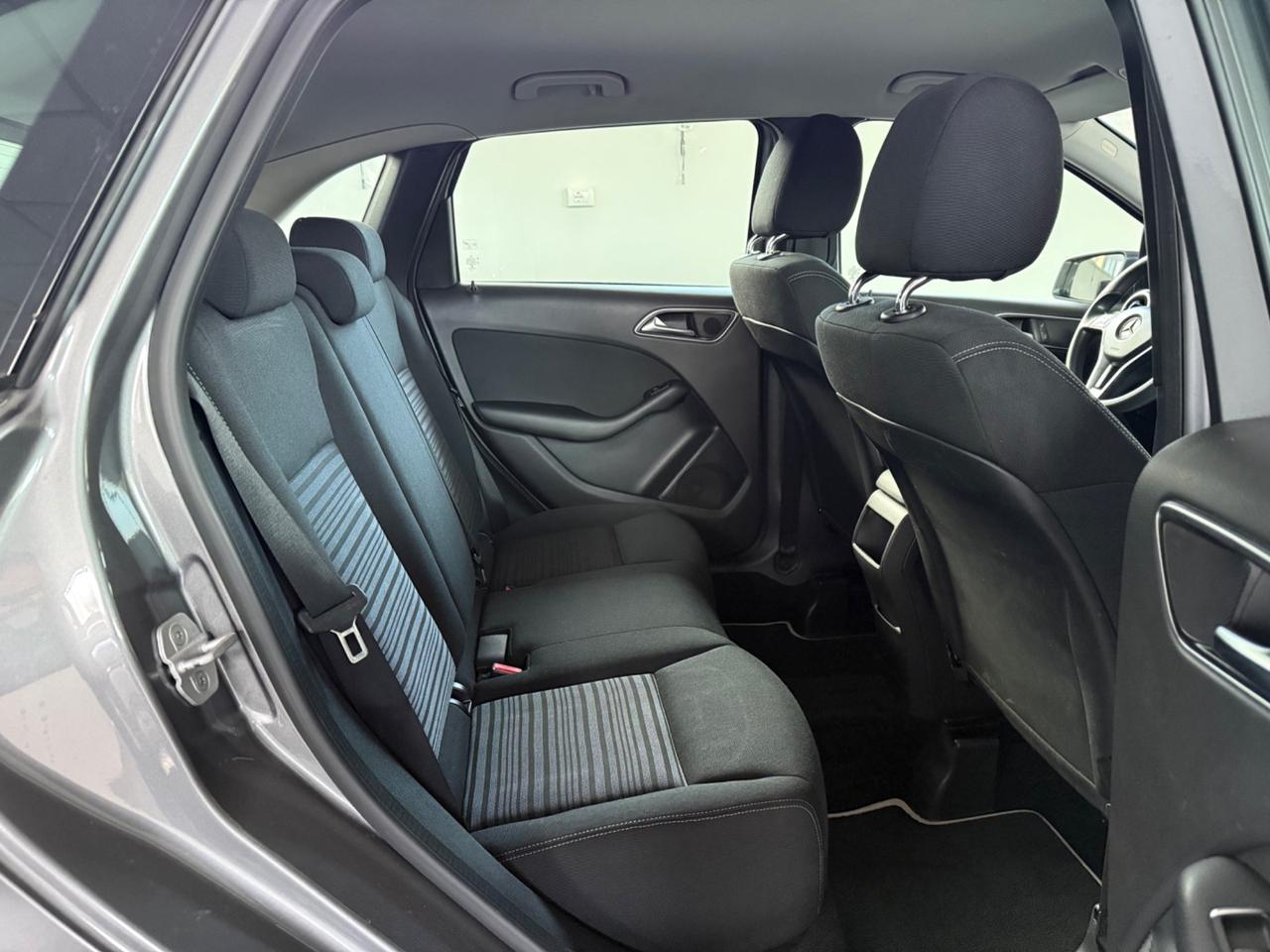 Mercedes-benz B 180 CDI BlueEFFICIENCY Premium MOTORE MERCEDES