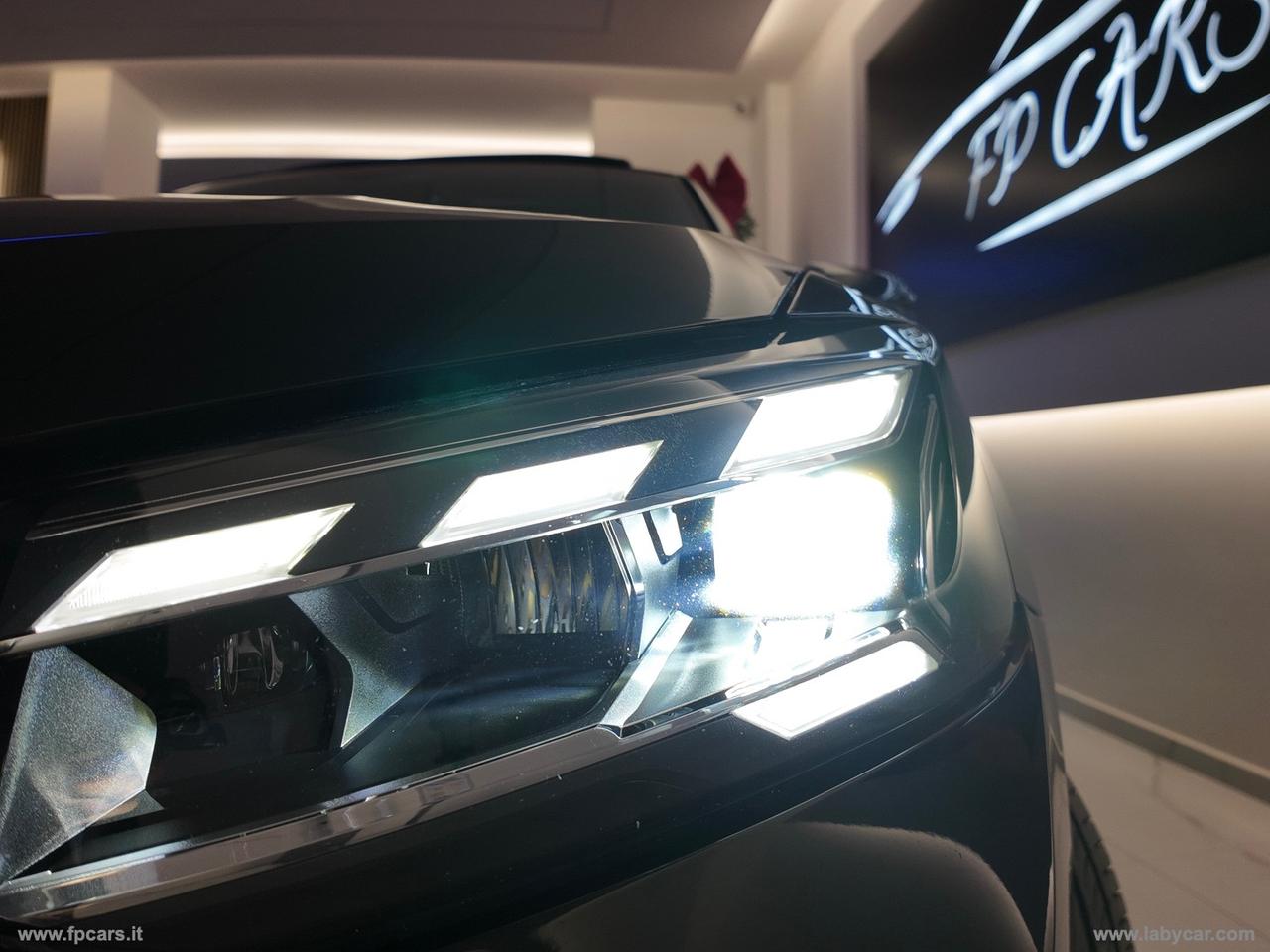 AUDI Q2 35 TDI quattro S tr. Identity Black