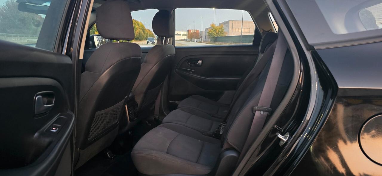 Kia Carens 1.7 CRDi 115 CV Class