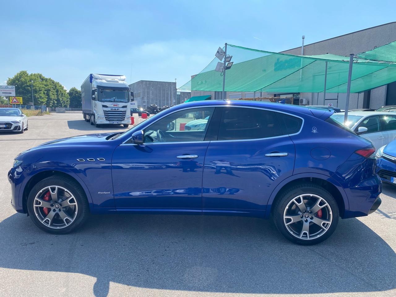 Maserati Levante Q4 3.0 350 CV V6 AWD Gransport