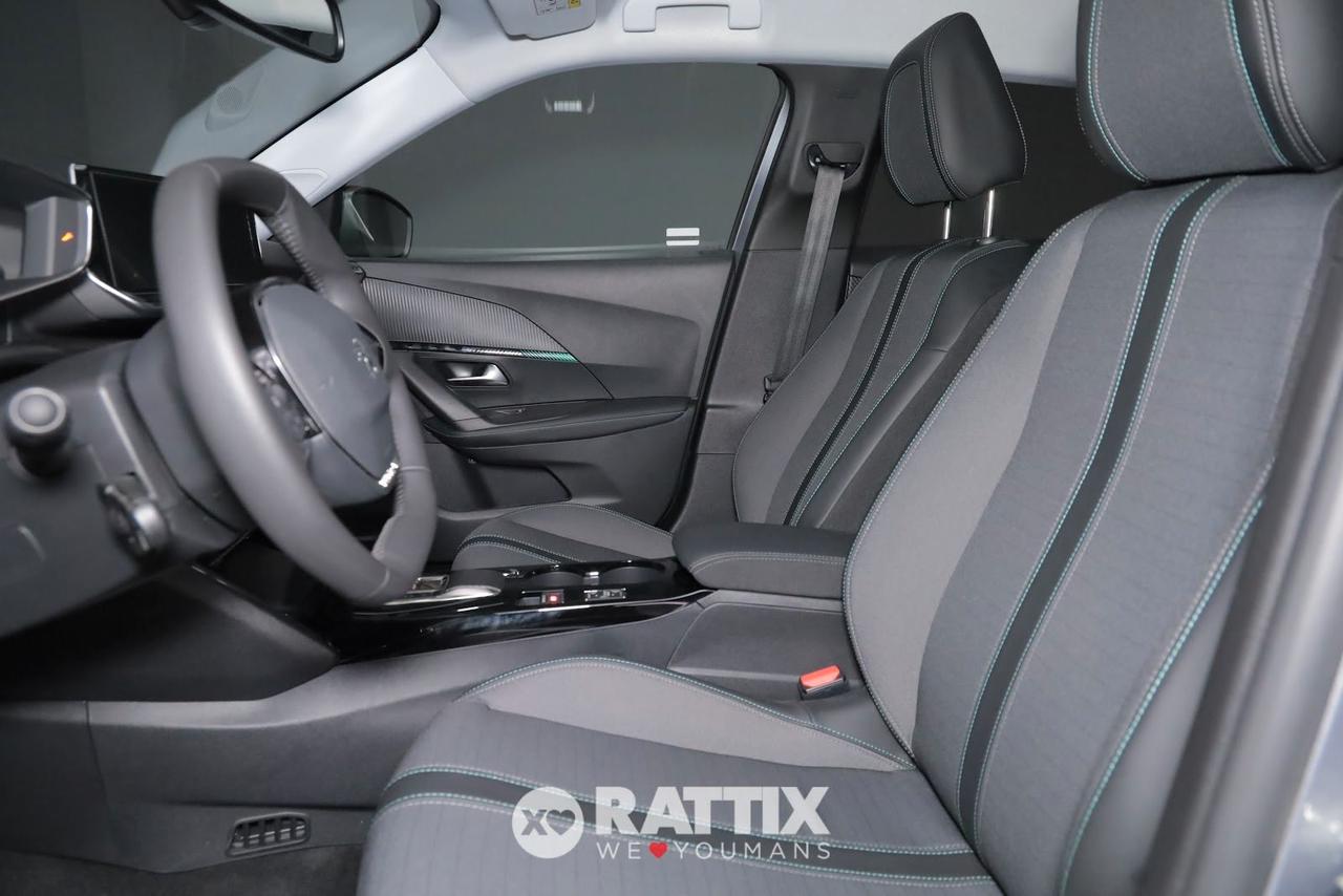 Peugeot e-2008 motore elettrico 100kW Allure Pack