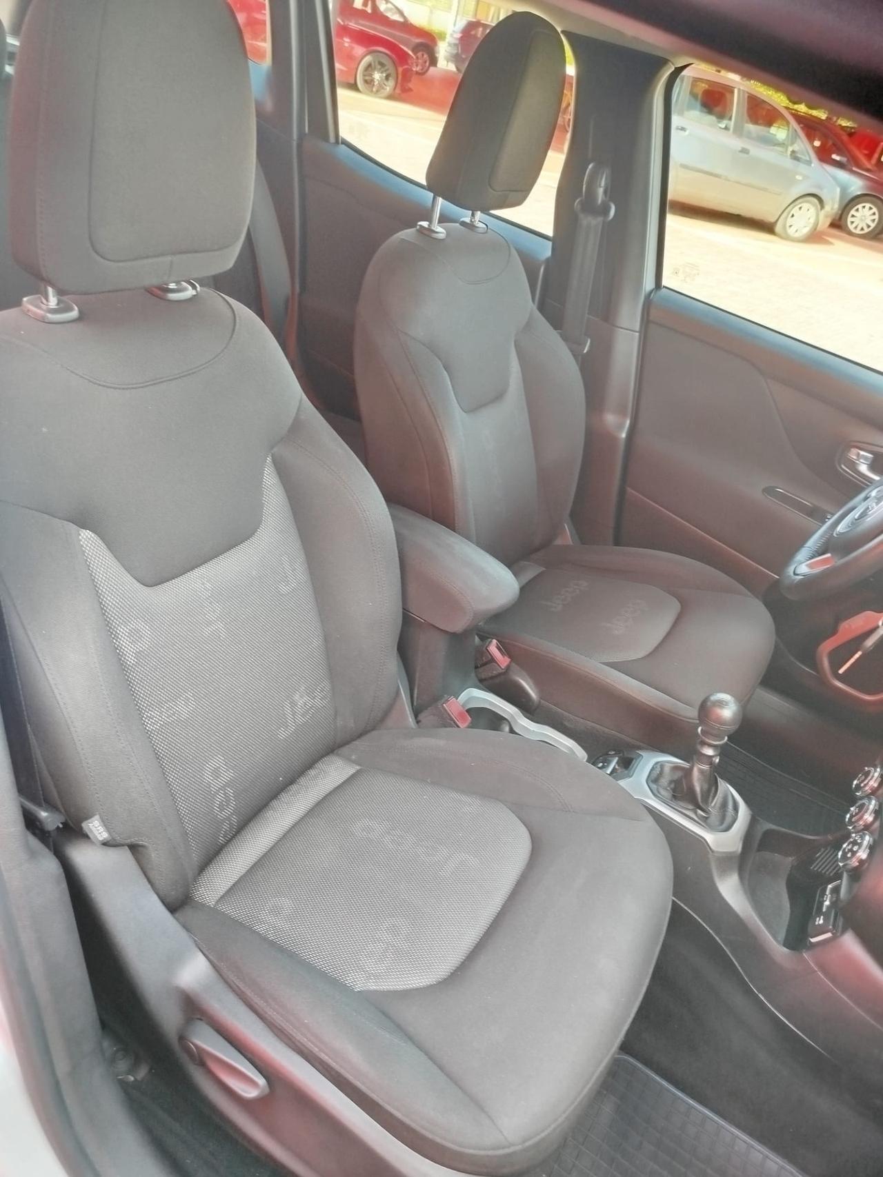 Jeep Renegade 1.6 Mjt 120 CV Longitude