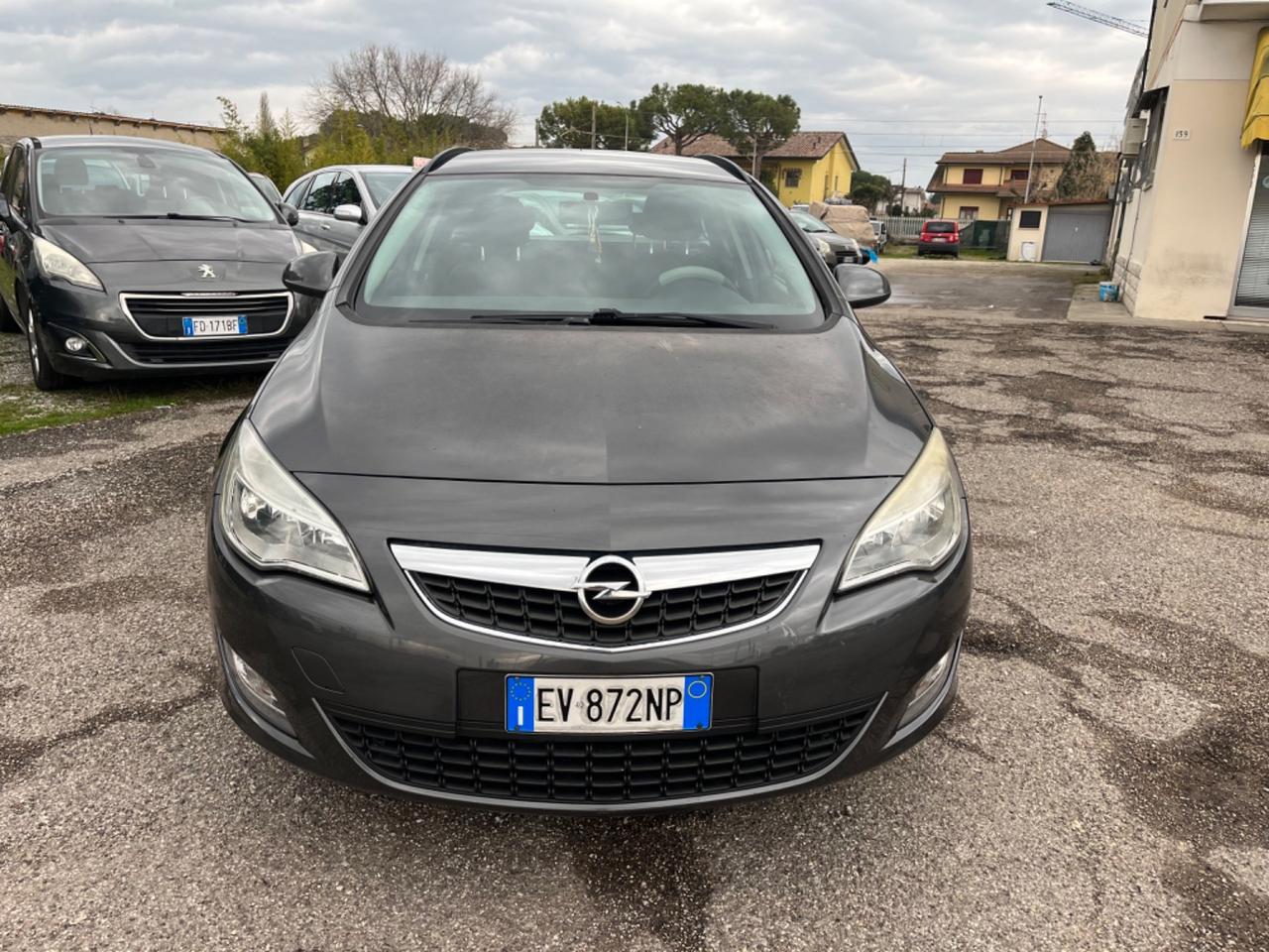 Opel Astra 1.7 CDTI 110CV Sports Tourer Cosmo
