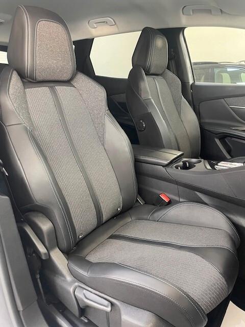 Peugeot 3008 BlueHDi 130 S&S EAT8 Allure Pack