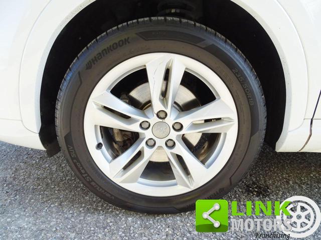 AUDI Q3 2.0 TDI 120 CV Business pacchetto SPORT *UNIPRO*