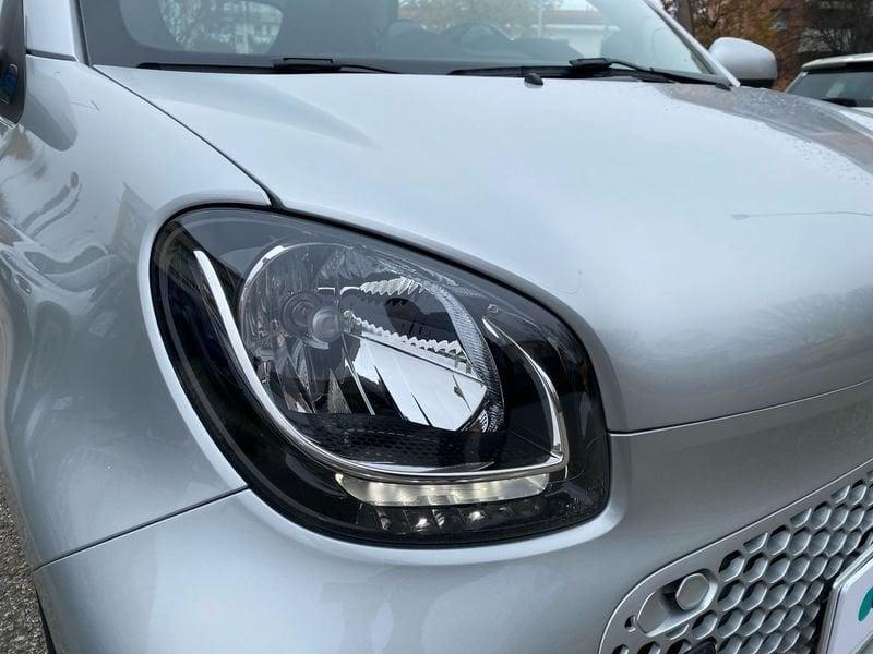 smart fortwo eq Passion 4,6kW