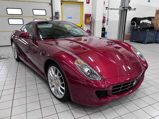 FERRARI 599 GTB Fiorano F1