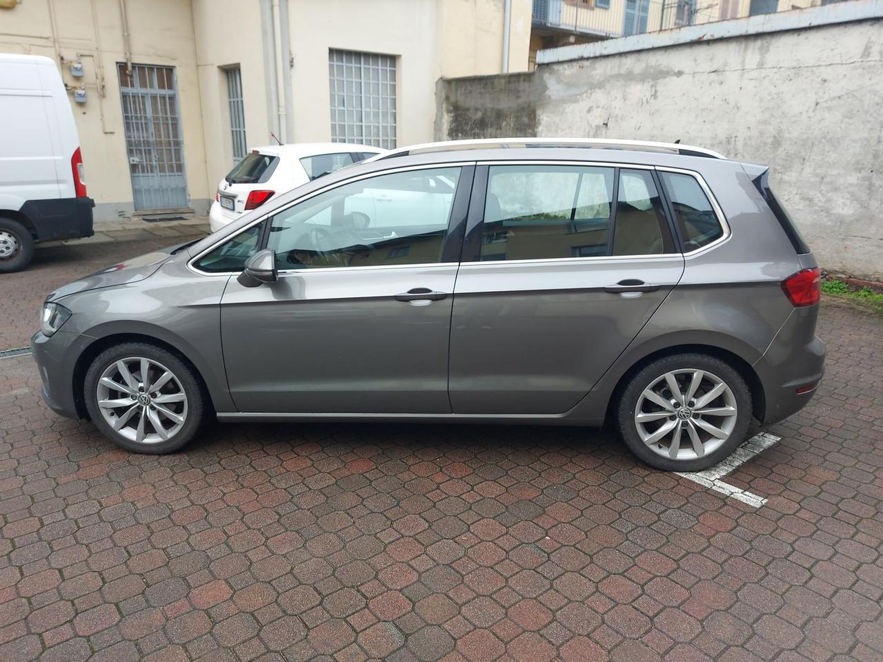 Volkswagen Golf Sportsvan 1.6 TDI 110 CV