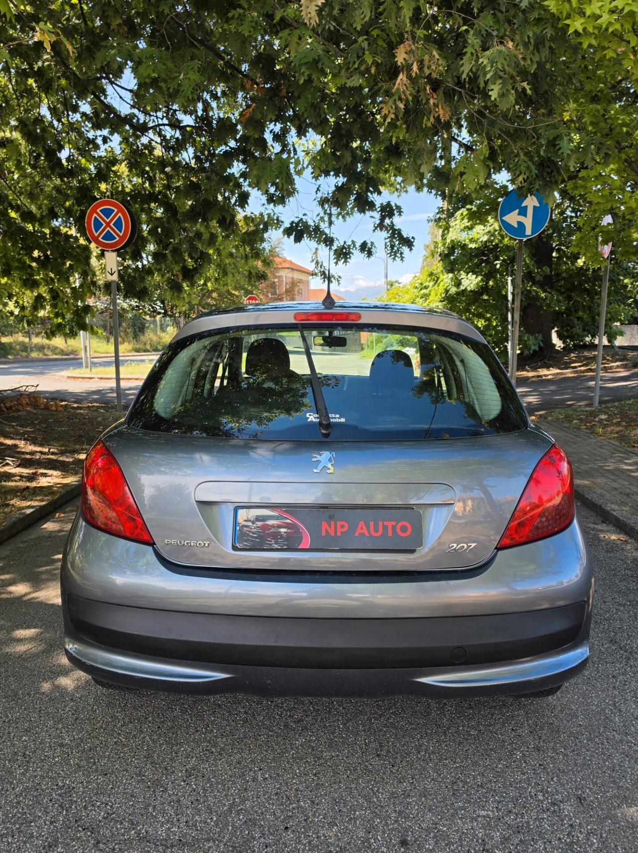 Peugeot 207 NEOPATENTATI