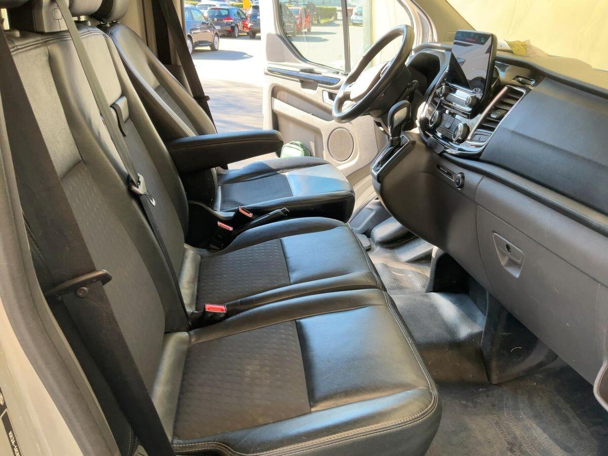 Ford Tourneo Custom 320 2.0 EcoBlue 185CV PC Trend