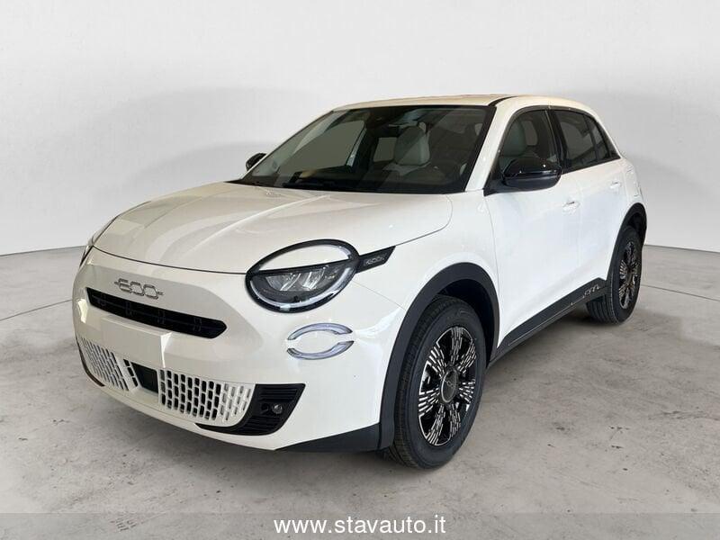 FIAT 600 Hybrid 110 CV DCT MHEV