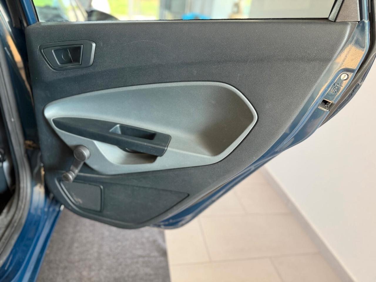 Ford Fiesta 1.4 TDCi 5p. Titanium