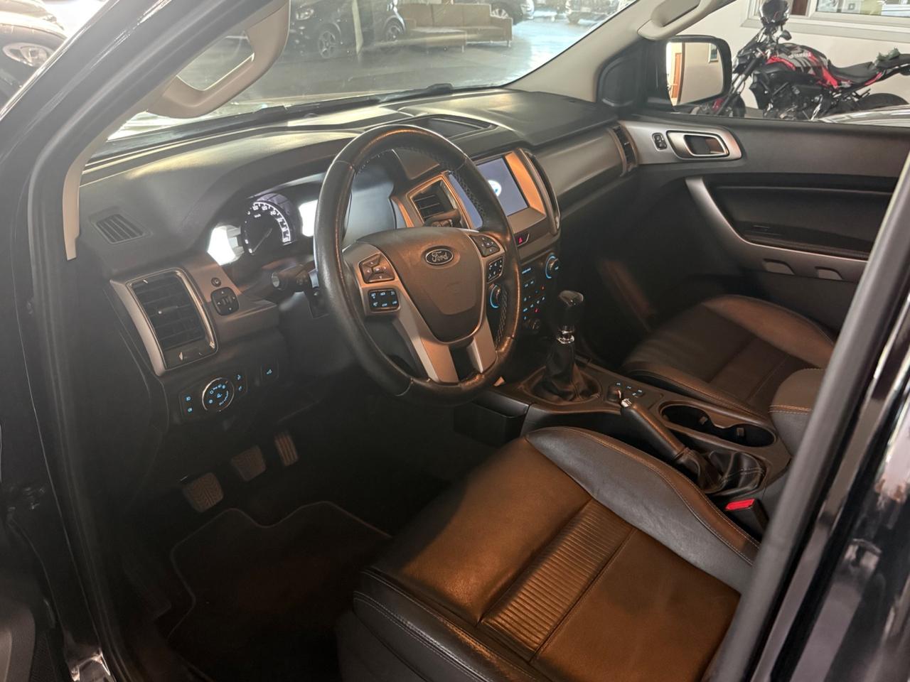 Ford Ranger 2.0 ECOBLUE DC Limited 5 posti