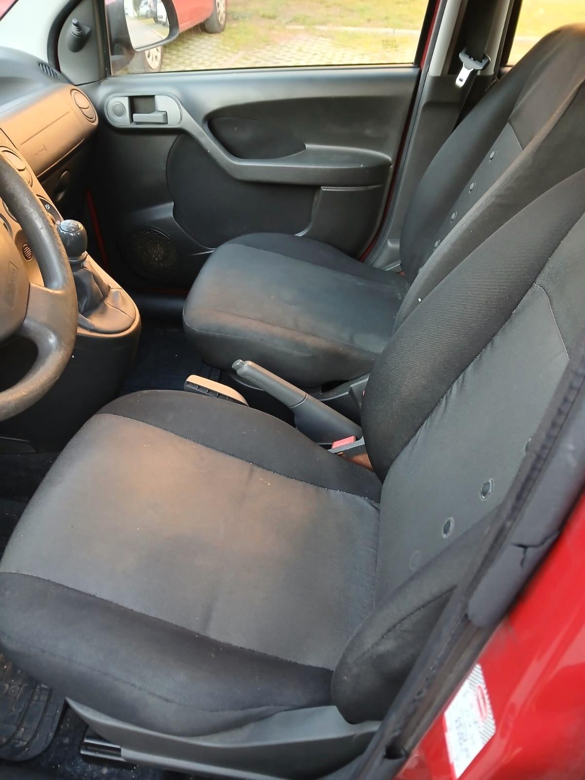 Lancia Ypsilon 1.4 Unyca Ecochic GPL