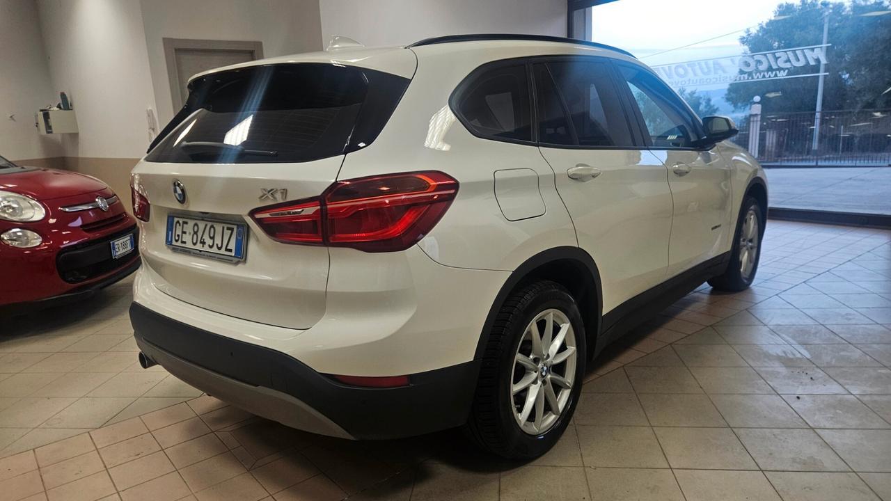 Bmw X1 xDrive18d Sport