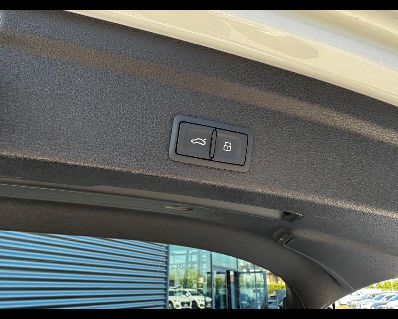 AUDI Q3 SPORTBACK 35 TFSI S-TRONIC S-LINE EDITION