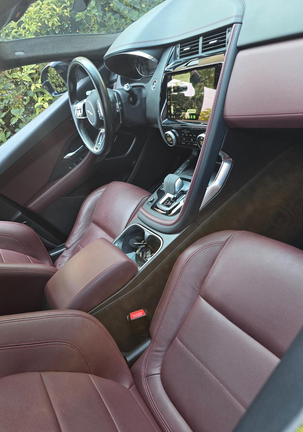 Jaguar E-Pace 2.0D I4 163 CV AWD Auto R-Dynamic HSE