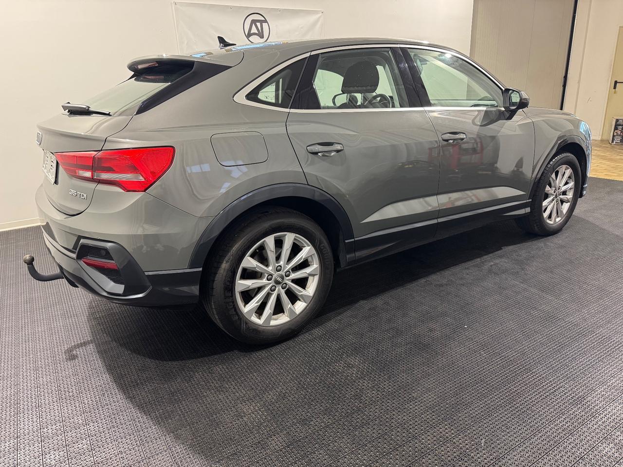 Audi Q3 SPB 35 TDI S tronic Business Plus