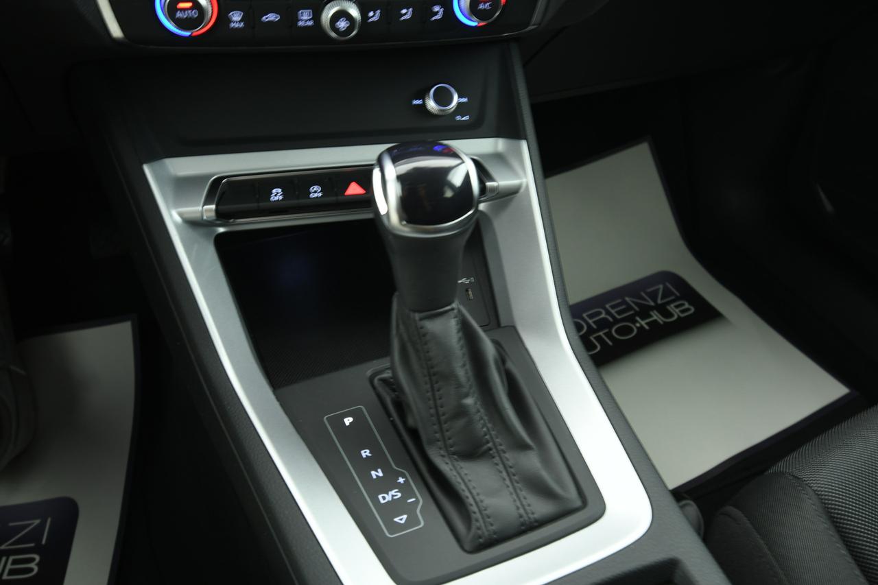 AUDI Q3 35 2.0 tdi S line edition s-tronic CAMERA+ACC+APP CONNECT