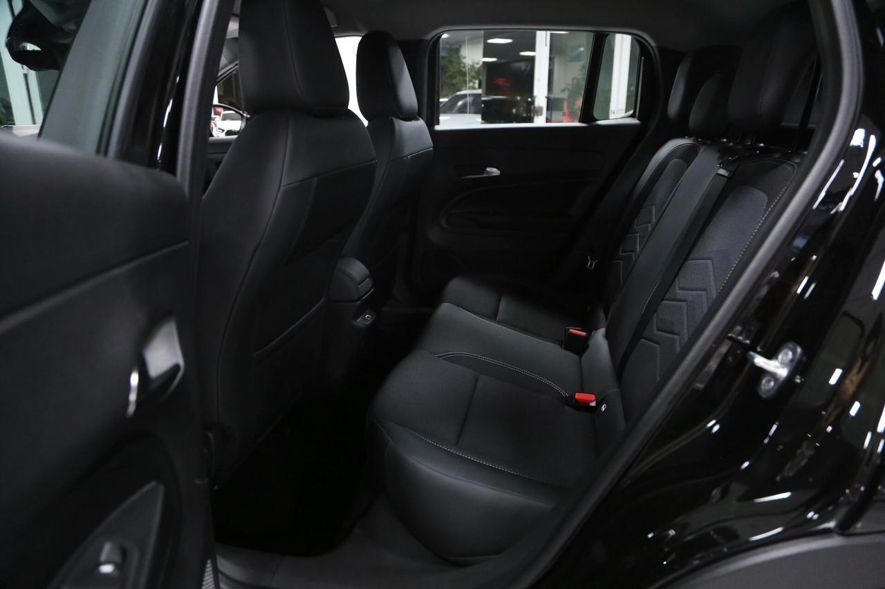 Jeep Avenger 1.2 Turbo 100 cv Altitude_NUOVA KM0