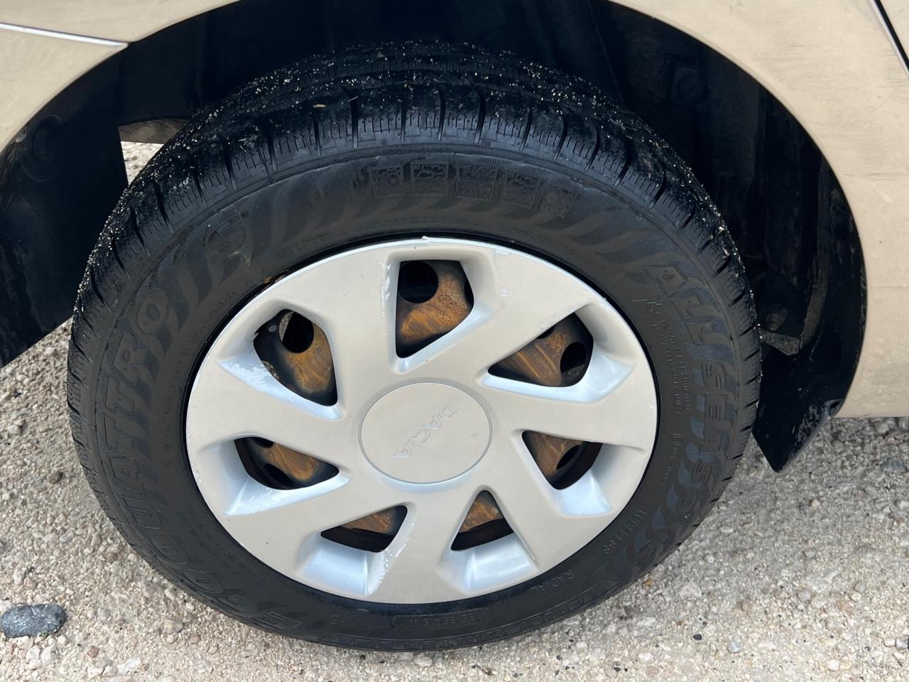 Dacia Logan 0.9 TurboGPL Lauréate permute rate garanzia