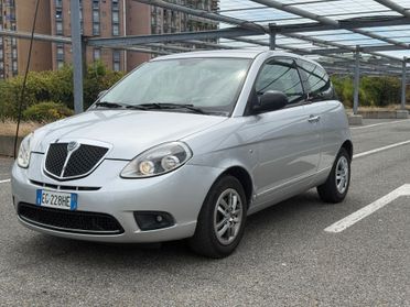 Lancia Ypsilon 1.3 MJT 75 CV Elle