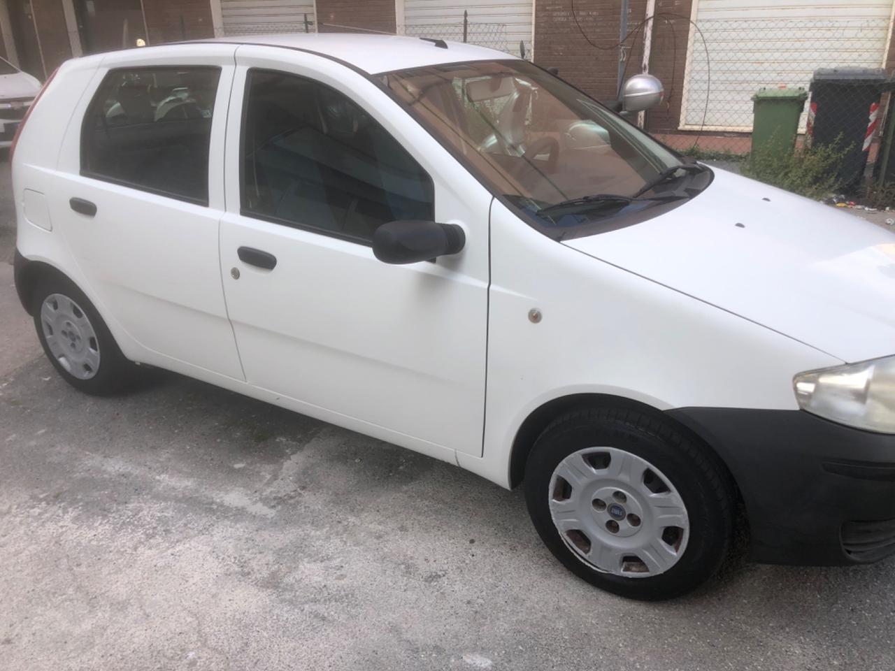 Fiat Punto 1.2i cat 5 porte ELX 05/2005