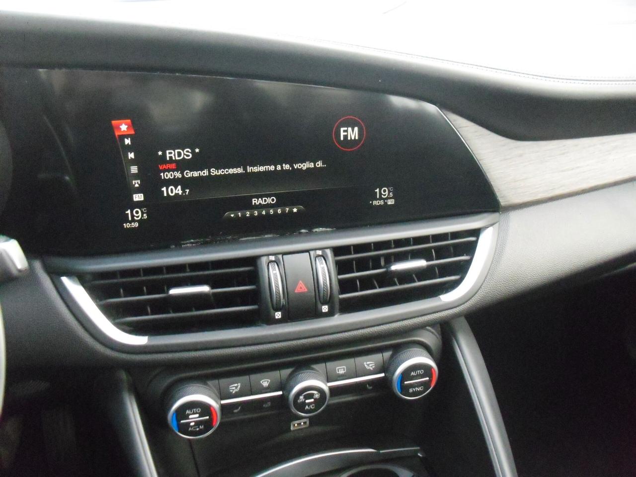 Alfa Romeo Giulia 2.2 Turbodiesel 190 CV AT8 Executive, MOTORE NUOVO DA CASA MADRE!!