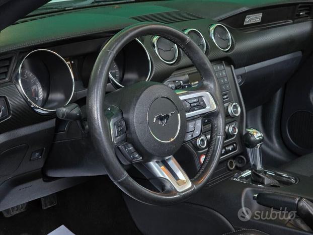Ford Mustang 3.7 V6 Cabrio