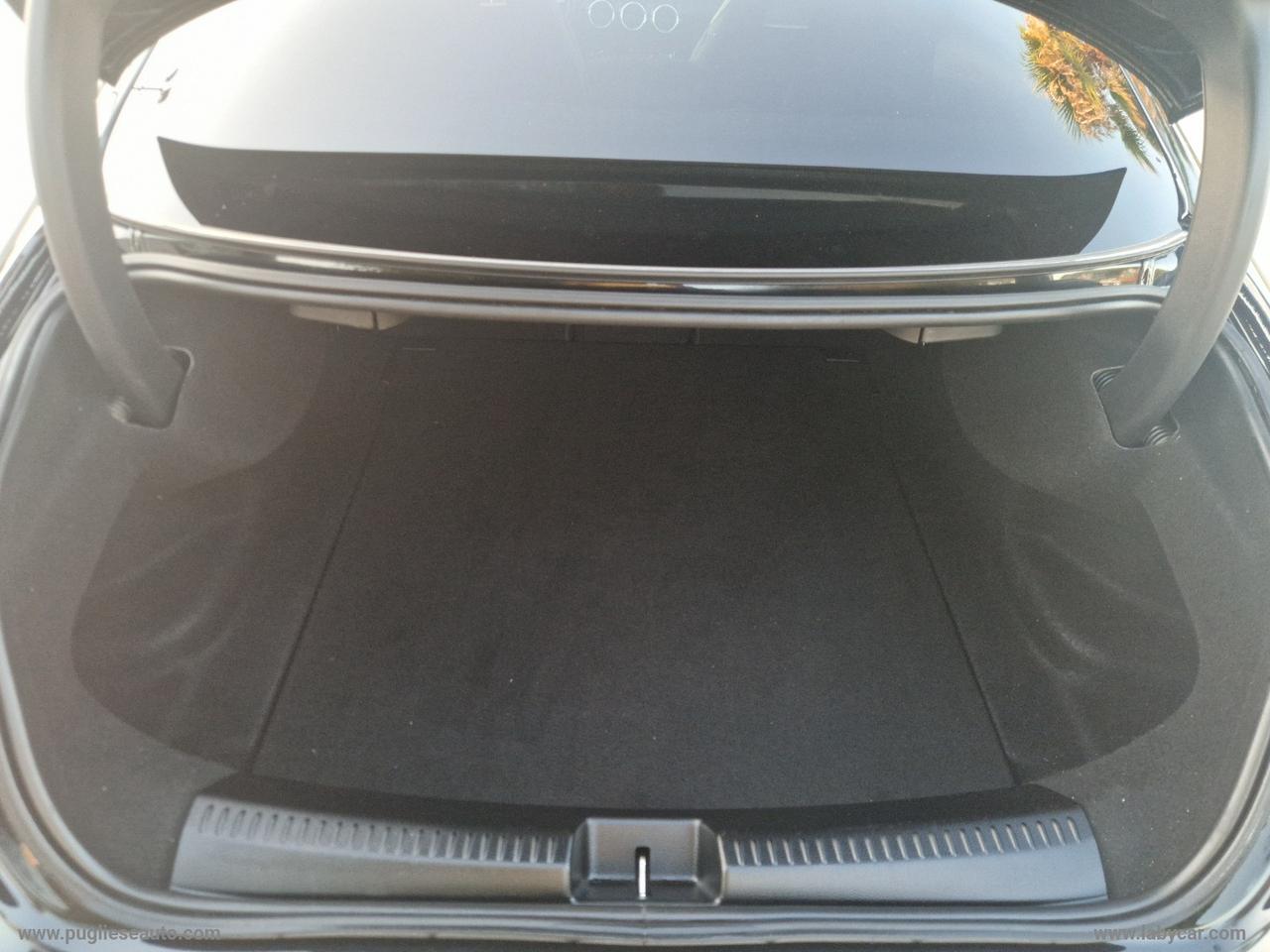 MERCEDES-BENZ CLA 200 d Automatic Premium NIGHT EDITION
