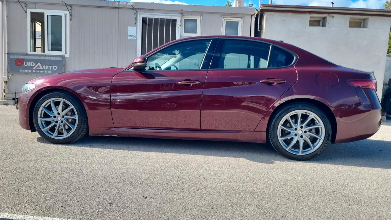Alfa Romeo Giulia 2.2 Turbodiesel 150 CV AT8 Super