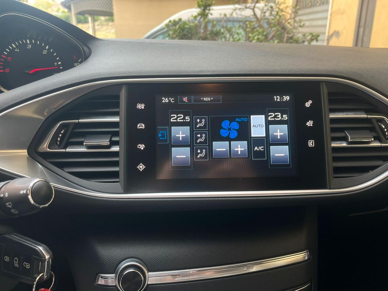 Peugeot 308 BlueHDi 120 S&S SW Business