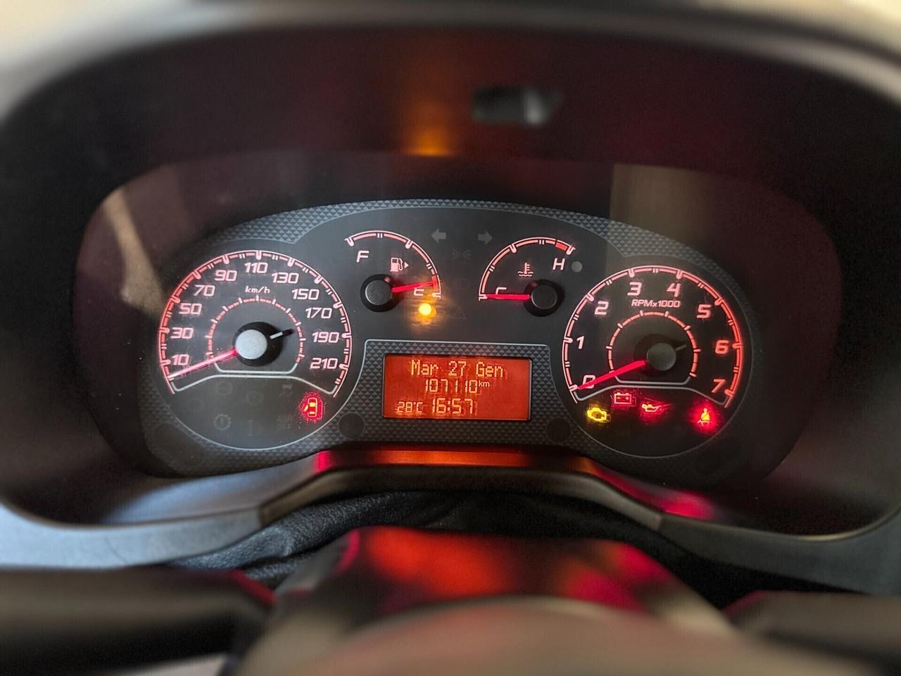 Fiat Qubo 1.3 MJT 95 CV Dynamic