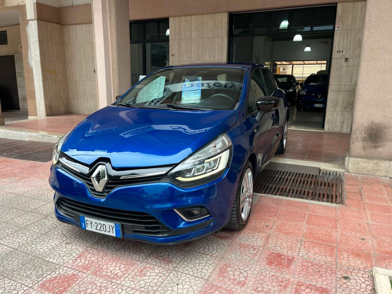 RenaultClio 1.5dCi 90CV 5p Navi Retro-19