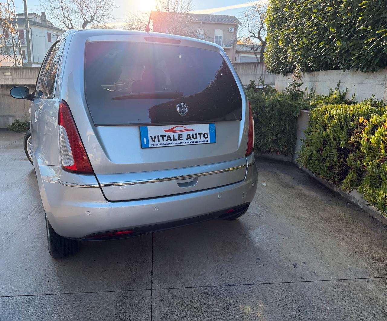 Lancia musa 1.3 MJT 90 CV Oro plus adatta neopatentati