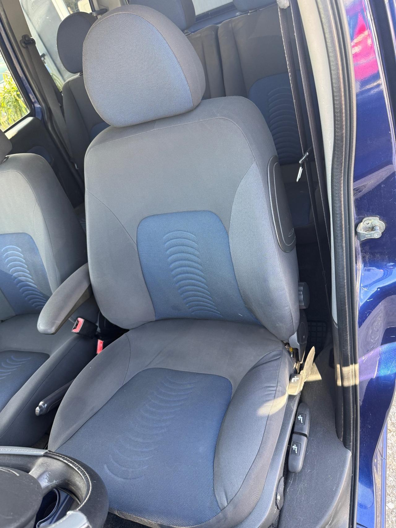 Fiat Doblò 1.9 MJ Combi 5 p.ti malibu