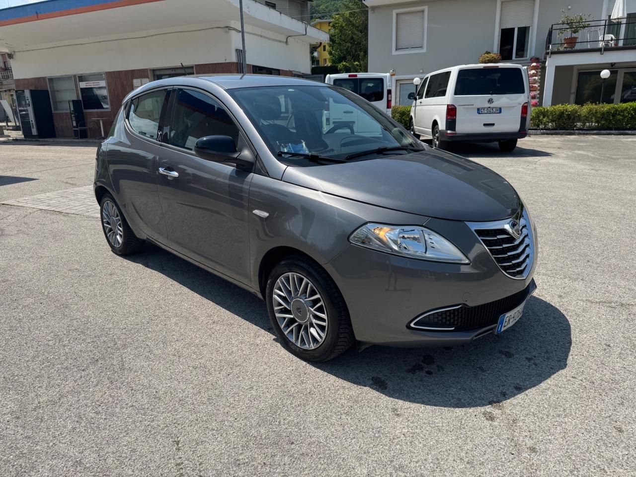 Lancia Ypsilon 1.2 69 CV 5 porte S&S