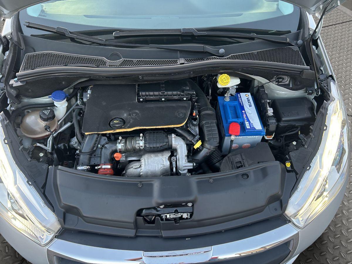PEUGEOT - 208 - BlueHDi 75 CV 5p. Allure